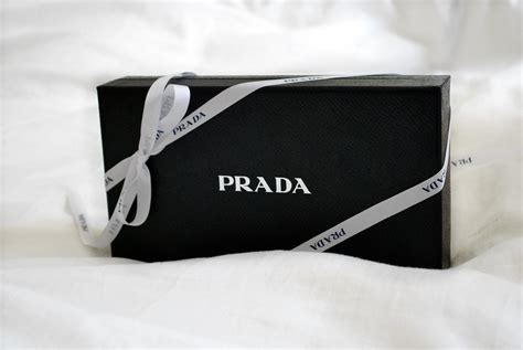 prada packaging